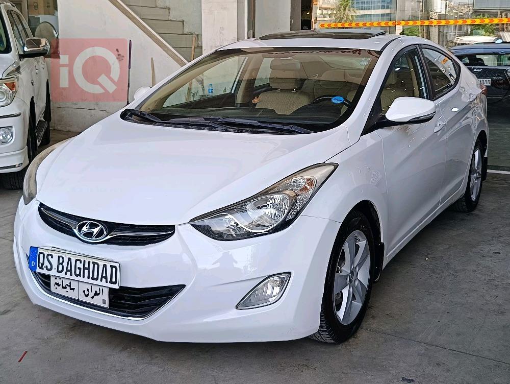 هیوندای ئەلەنترا